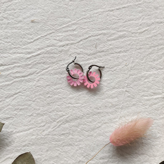 Aros con flor rosa